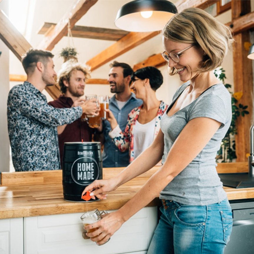 Brew Barrel homebrewing kit - Pilsner