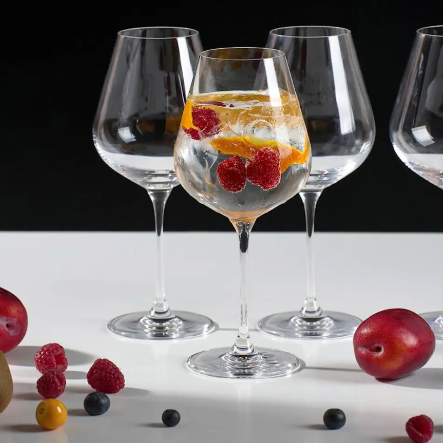 Zoom image of Magnor Fryd white wine glasses 48 cl 4-pack