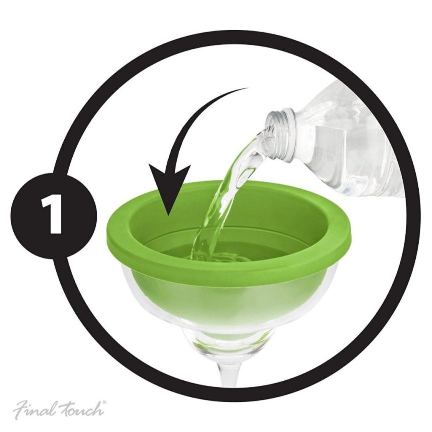 Final Touch margarita glass with ice liner