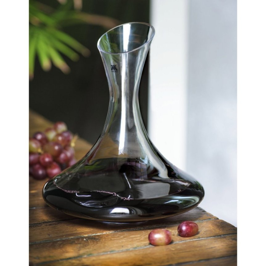 Magnor Dina wine carafe 1.9 l